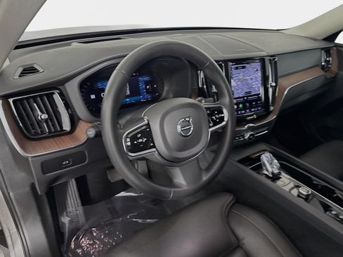 Used 2023 Volvo XC60 B5 Ultimate w/ Climate Package AWD/4WD image 10