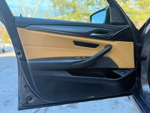 Used 2022 BMW M5 w/ Competition Package AWD/4WD image 21