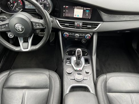Used 2022 Alfa Romeo Giulia Sprint image 18