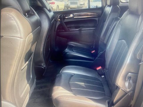 Used 2016 Buick Enclave Leather FWD image 6