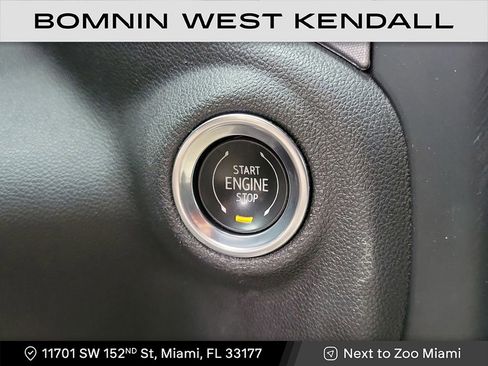 Used 2020 GMC Sierra 1500 SLT w/ SLT Premium Package image 17