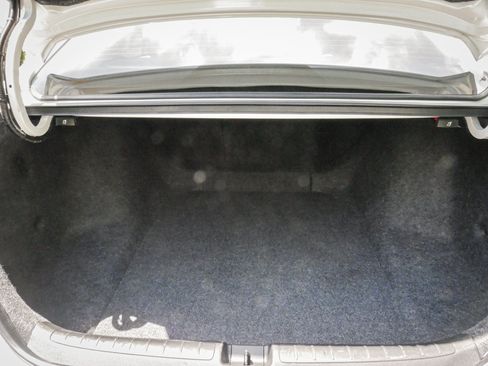 Used 2021 Honda Accord EX-L image 32