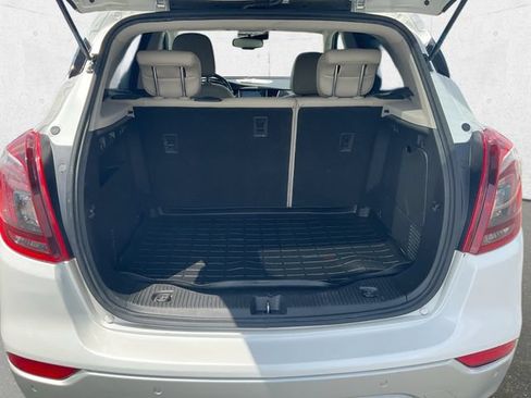 Used 2019 Buick Encore Essence w/ Experience Buick Package FWD image 31
