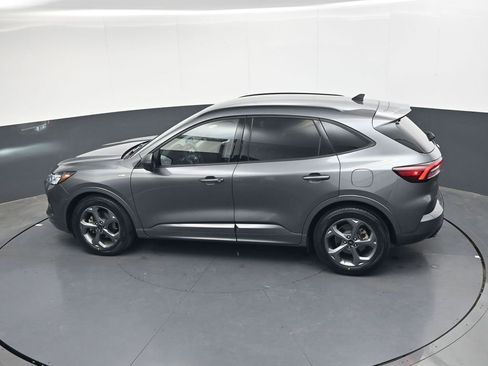 Used 2023 Ford Escape ST-Line FWD image 22