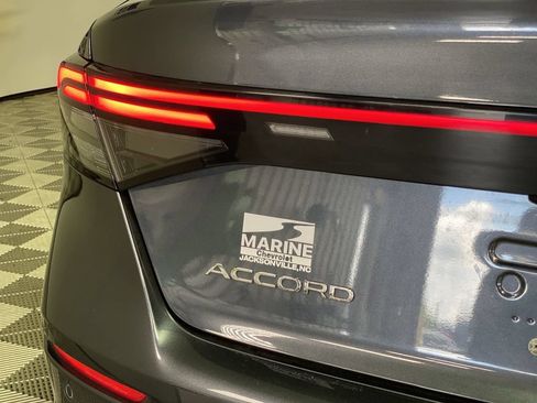 Used 2025 Honda Accord Touring image 38