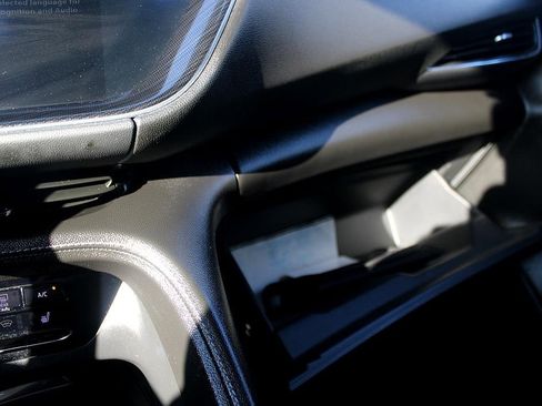 Used 2023 Buick Envision Preferred w/ Premium Seat Package image 31