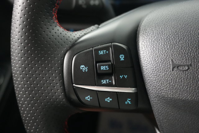 Used 2023 Ford Escape ST-Line w/ Tech Pack #1 AWD/4WD image 15