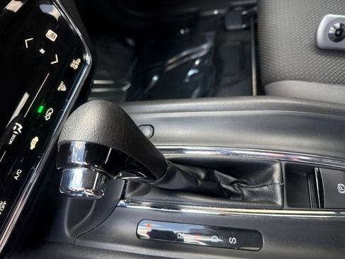 Certified 2022 Honda HR-V EX image 18