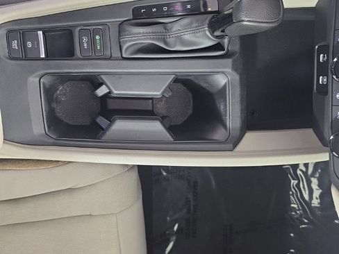Used 2024 Honda Accord LX image 23