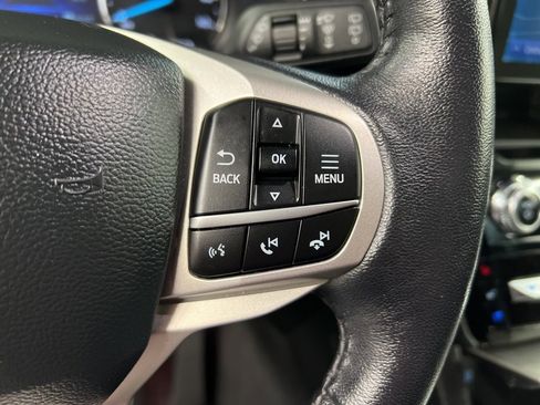 Certified 2023 Ford Explorer Limited w/ Hybrid Equipment Group 310A image 19