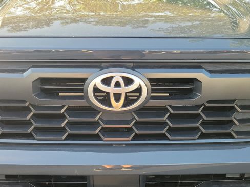 Used 2024 Toyota Tacoma TRD Off-Road AWD/4WD image 10