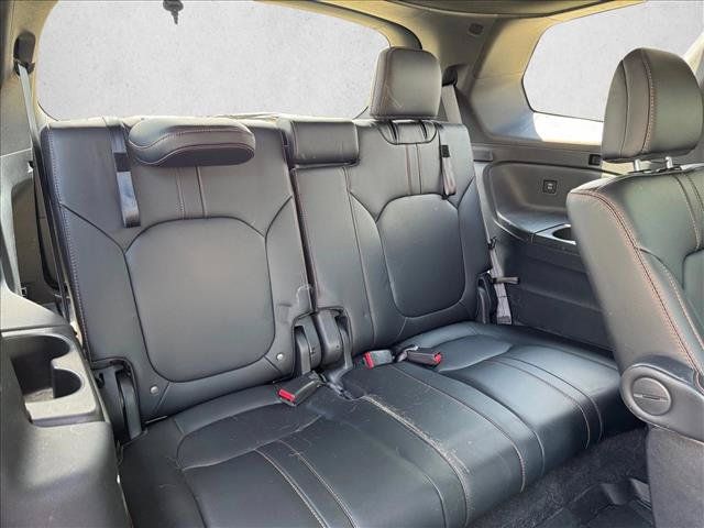 Used 2024 Honda Pilot TrailSport image 21