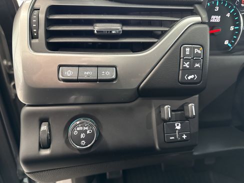 Used 2017 Chevrolet Tahoe Premier image 23