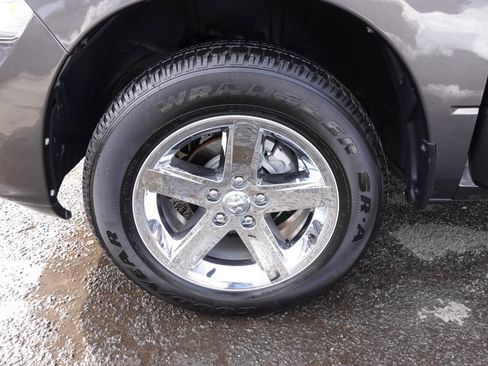 Used 2018 RAM 1500 Express w/ Express Value Package image 48