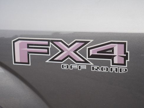 Used 2016 Ford F150 Lariat w/ Equipment Group 502A Luxury image 19