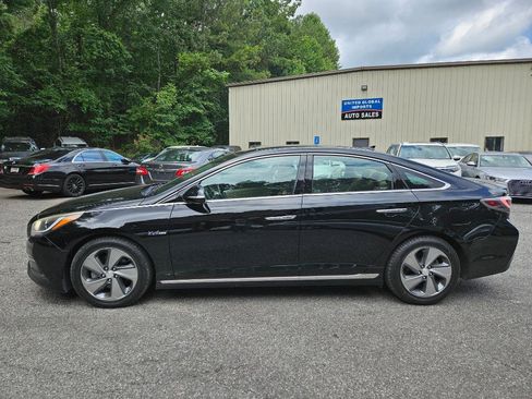 Used 2016 Hyundai Sonata Limited w/ Option Group 02 image 5