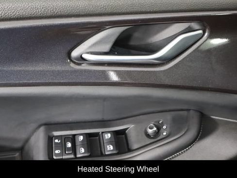 Used 2023 Jeep Grand Cherokee L Laredo AWD/4WD image 21