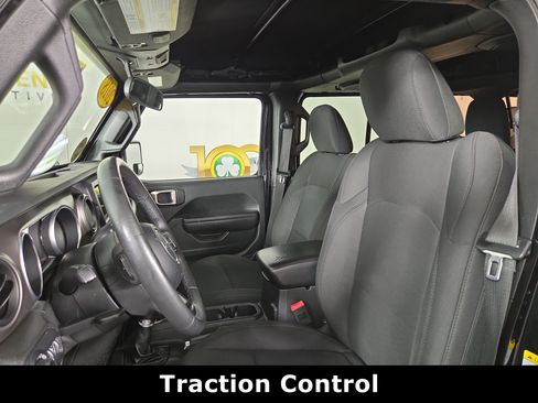 Used 2018 Jeep Wrangler Unlimited Sport S AWD/4WD image 12