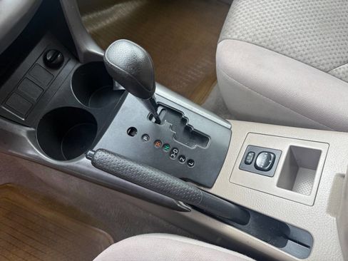 Used 2007 Toyota RAV4 2WD image 19