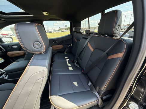 New 2026 GMC Canyon AT4 w/ Technology Plus Package image 32