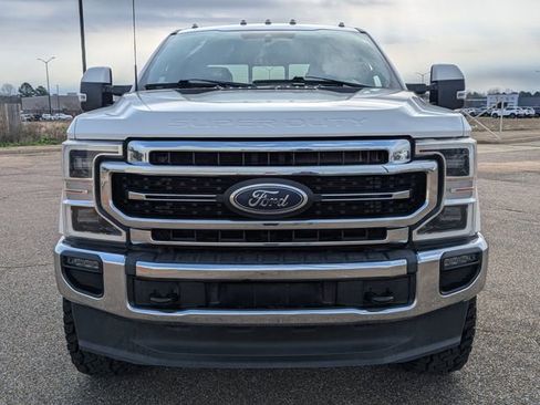 Used 2022 Ford F250 Lariat w/ Lariat Ultimate Package image 2