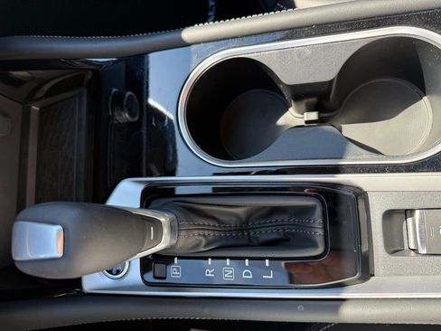 New 2025 Nissan Altima 2.5 SL image 18