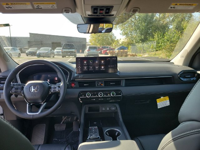 New 2026 Honda Pilot Touring image 20