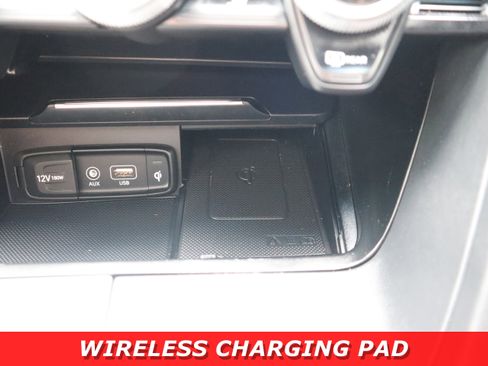 Used 2019 Genesis G70 3.3T Advanced w/ Sport Package image 27