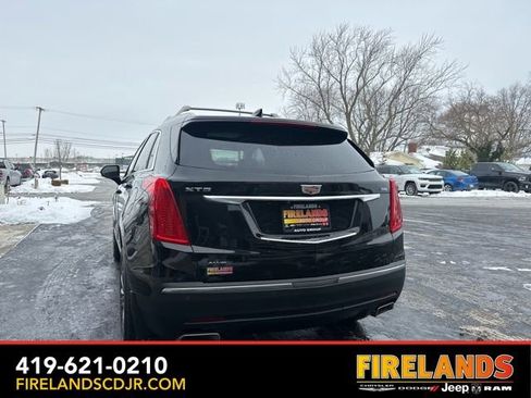 Used 2018 Cadillac XT5 Premium Luxury w/ Driver Assist Package image 11