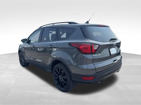 Used 2019 Ford Escape SE AWD/4WD image 4