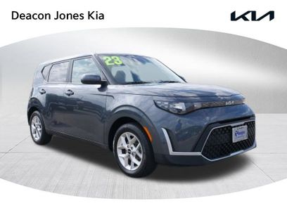 Used 2023 Kia Soul LX w/ Option Group 015