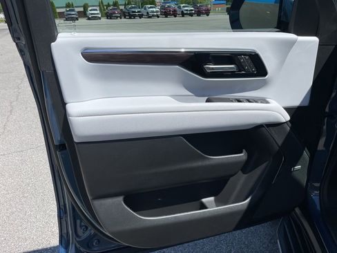 New 2026 Chevrolet Tahoe Premier w/ Sun And Tow Package image 5