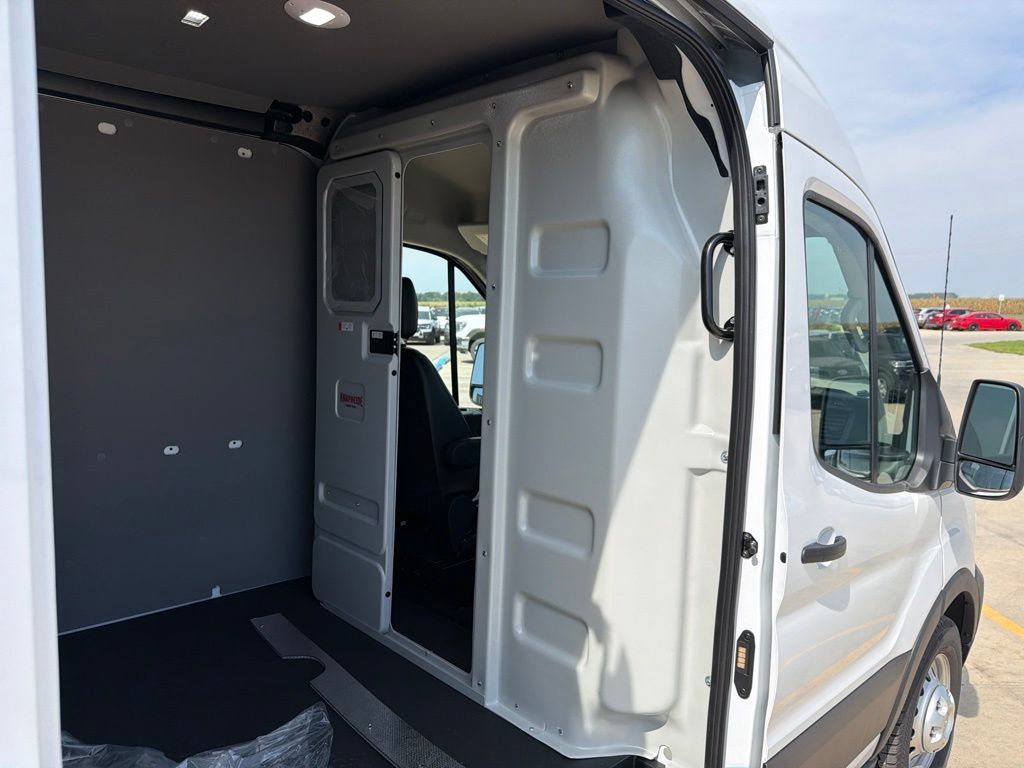 New 2026 Ford Transit 150 148 Medium Roof AWD image 9