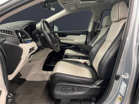 Certified 2025 Honda Odyssey Elite image 9