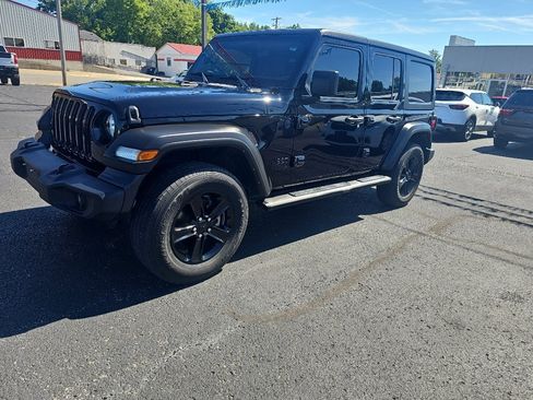 Used 2022 Jeep Wrangler Unlimited Sport AWD/4WD image 20