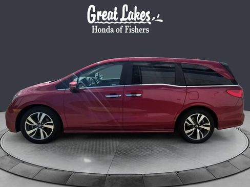 Certified 2024 Honda Odyssey Touring image 2