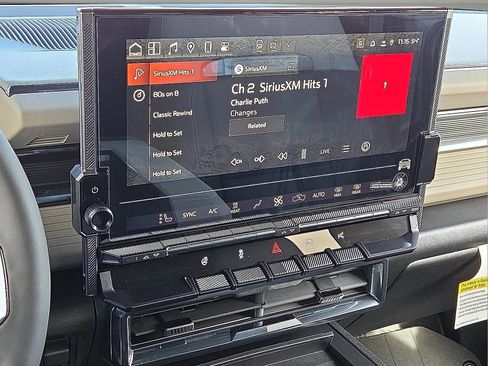 New 2026 GMC Hummer EV SUV image 17