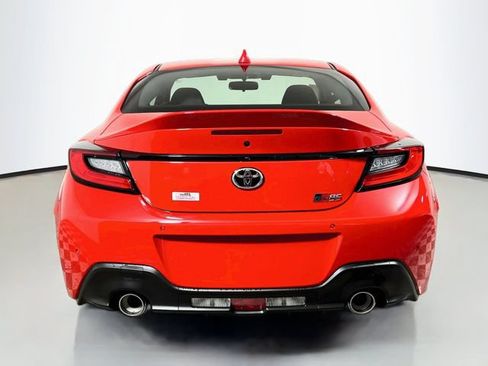 New 2026 Toyota GR86 Premium RWD image 4