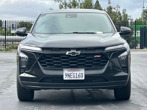Used 2024 Chevrolet Trax RS w/ Driver Confidence Package FWD image 9
