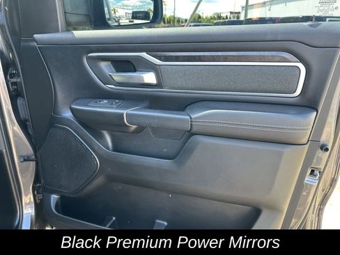 Used 2022 RAM 1500 Big Horn AWD/4WD image 37