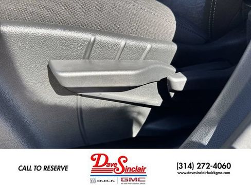 New 2026 GMC Terrain Elevation FWD image 12