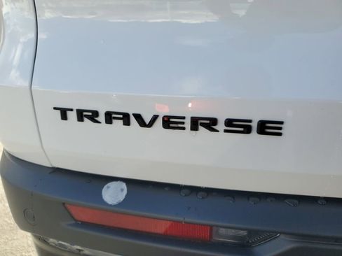 New 2026 Chevrolet Traverse LT w/ Midnight/Sport Edition image 7