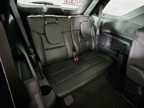 Used 2022 Ford Explorer ST w/ Equipment Group 401A image 32