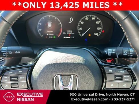 Used 2024 Honda HR-V Sport image 10