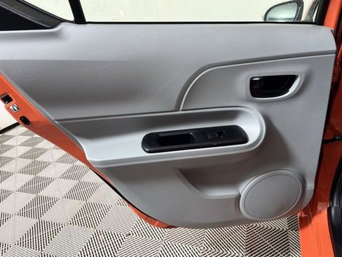 Used 2014 Toyota Prius C Four image 18