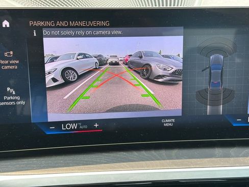 Used 2024 BMW 330i xDrive Sedan image 23