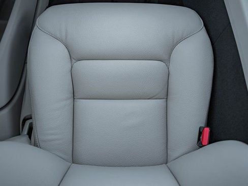 New 2026 Volvo V60 B5 Cross Country Plus w/ Protection Package Premier image 29