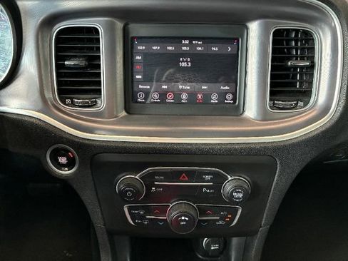 Used 2021 Dodge Charger SXT w/ Leather Interior Group image 16