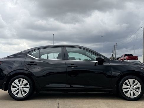 Used 2025 Nissan Sentra S FWD image 6