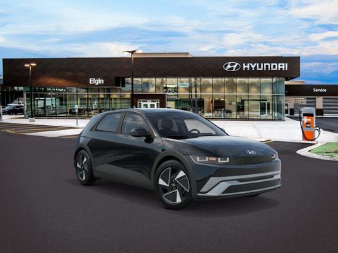 New 2026 Hyundai Ioniq 5 SEL AWD/4WD image 2